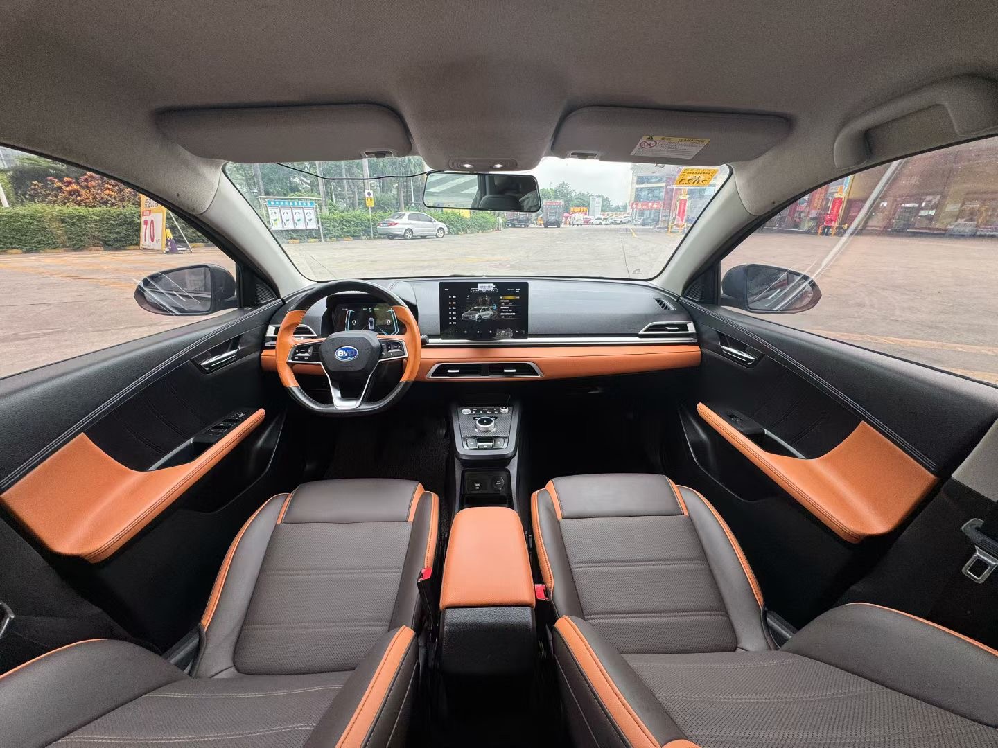 BYD e2 2021 изображение автомобиля #7