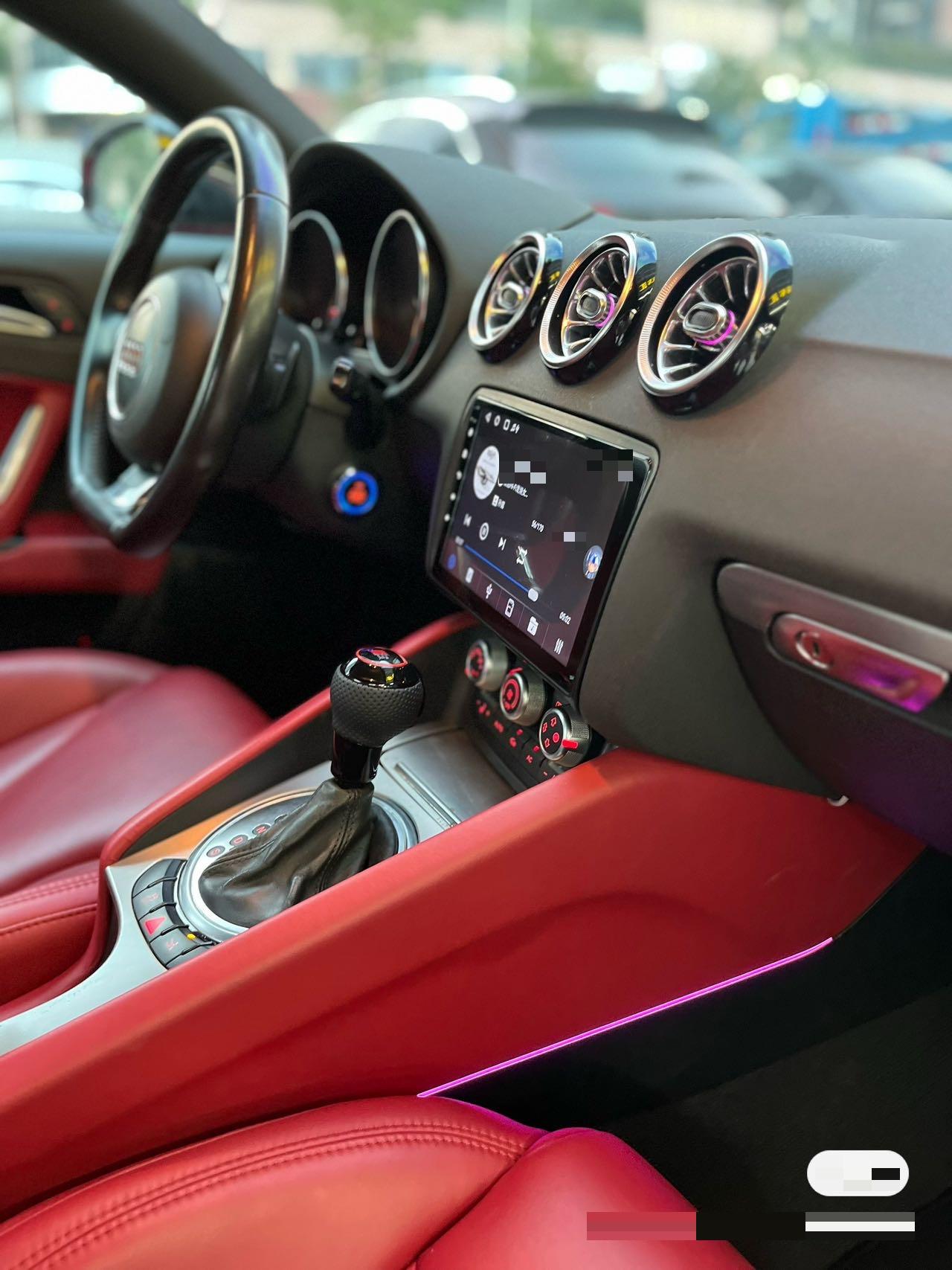 Audi TT 2011 image de voiture #7