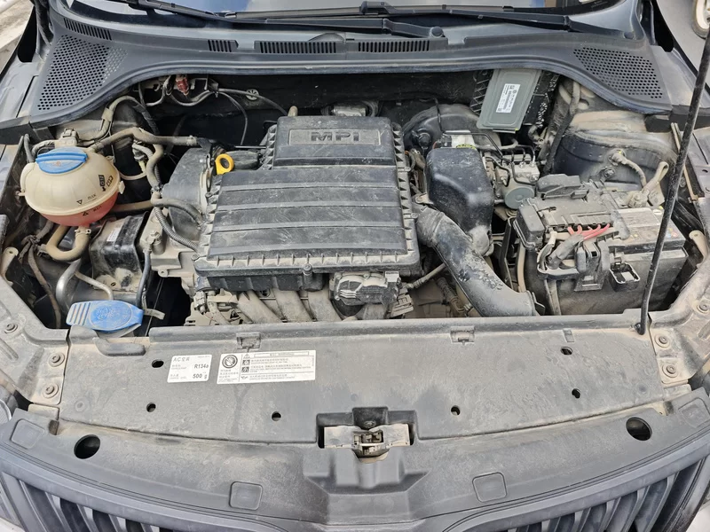 Skoda Rapid 2017 imagen de coche #7