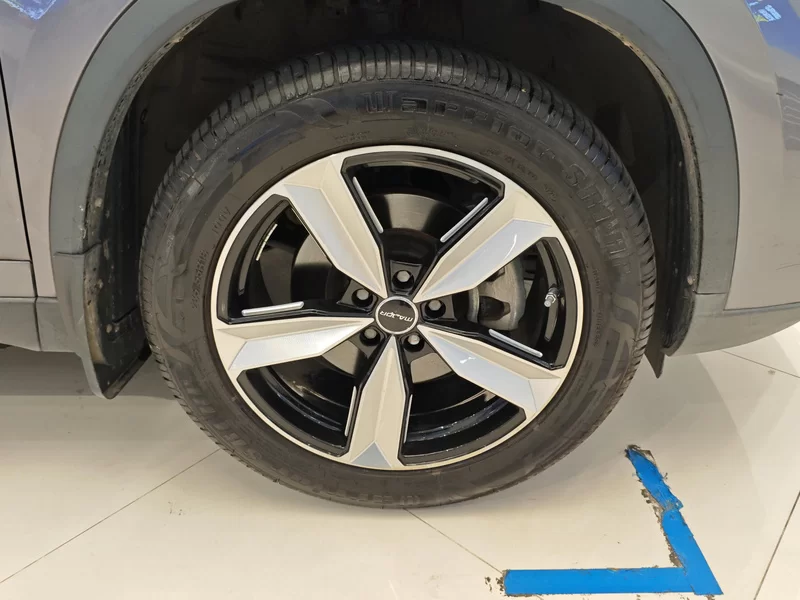 Chery Tiggo 8 Plus e+ 2022 car image #7