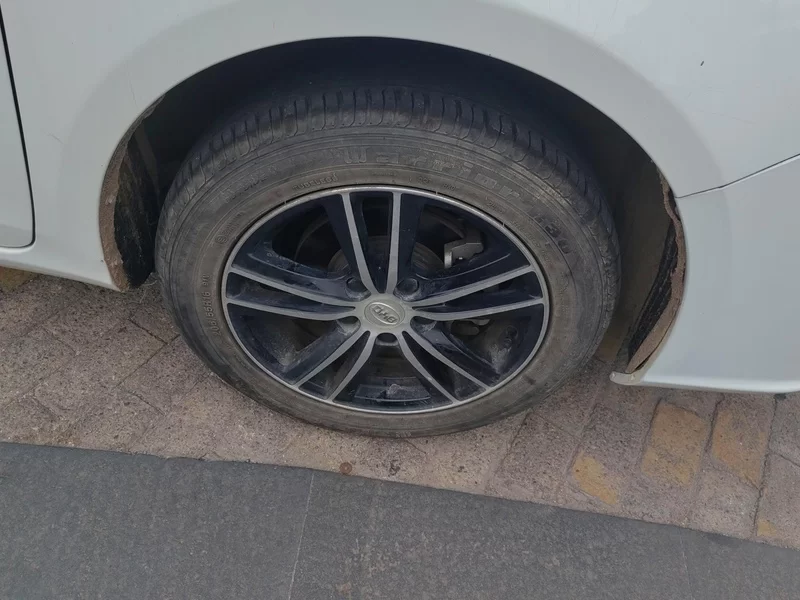 BYD SuRui 2016 #7 BYD SuRui 2016 car image #7