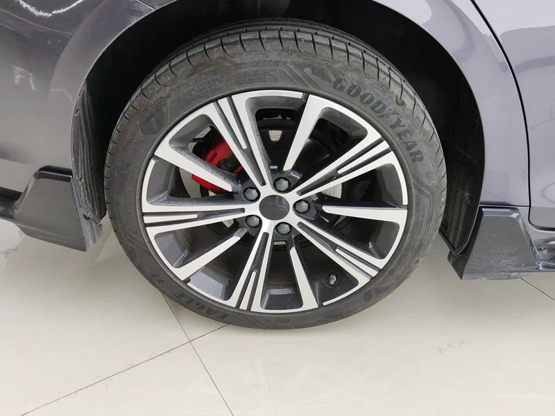 GEELY PrefaceL 2025 car image #7