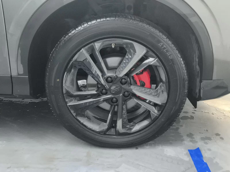 GEELY 2023 #7 GEELY 2023 car image #7