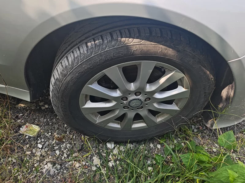 Mercedes-Benz R Class 2013 car image #7