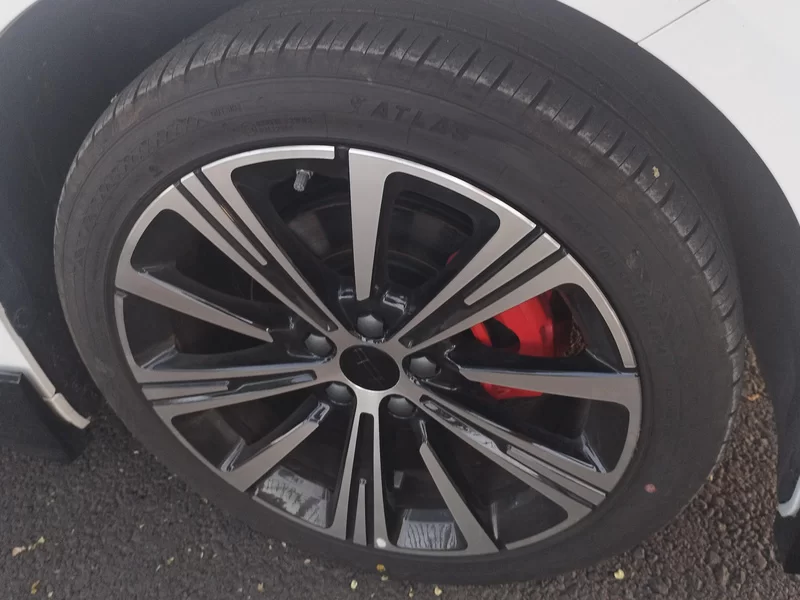 GEELY PrefaceL 2024 car image #7