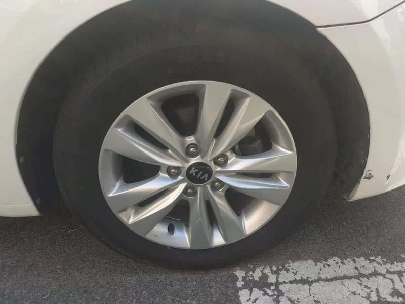 起亚 起亚K4 2015 汽车图片 #7