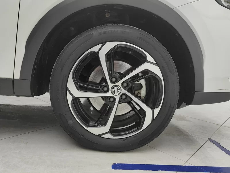 MG Pilot 2023 car image #7