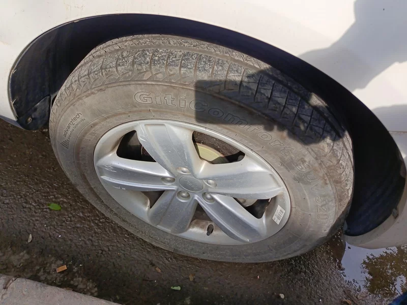 GEELY GX7 2014 car image #7