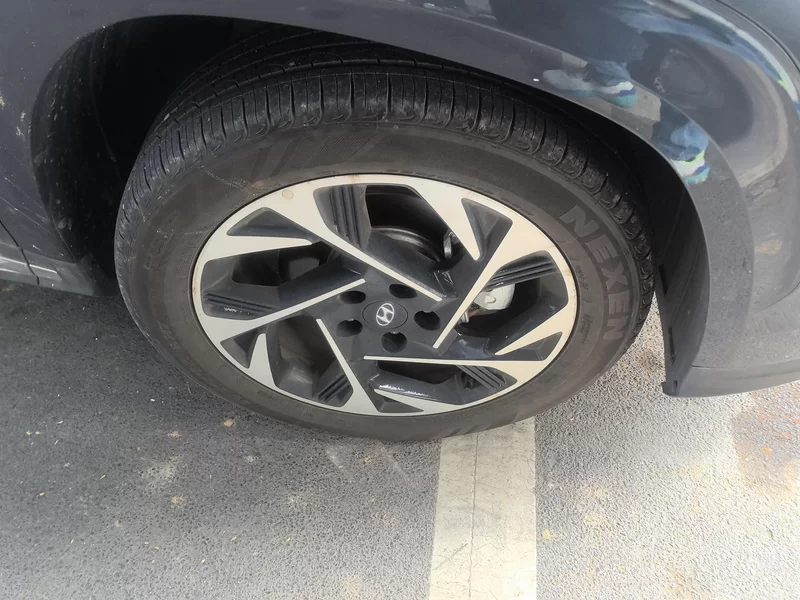 Hyundai Custo 2024 car image #7