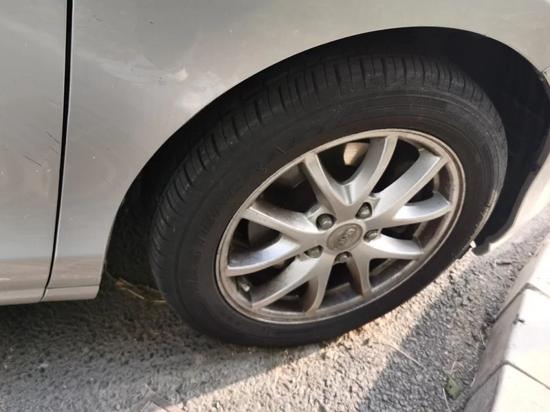 BYD M6 2015 #7 BYD M6 2015 car image #7