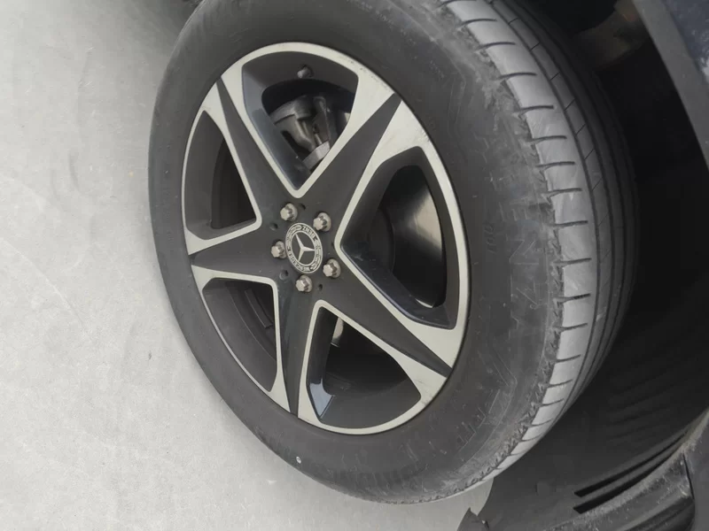 Mercedes-Benz GLE Class New Energy 2022 car image #7