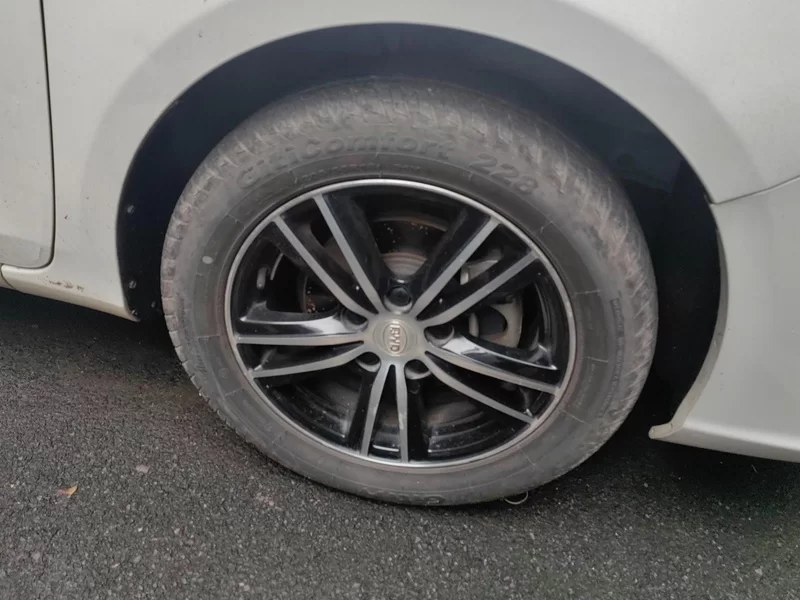 BYD SuRui 2015 #7 BYD SuRui 2015 car image #7