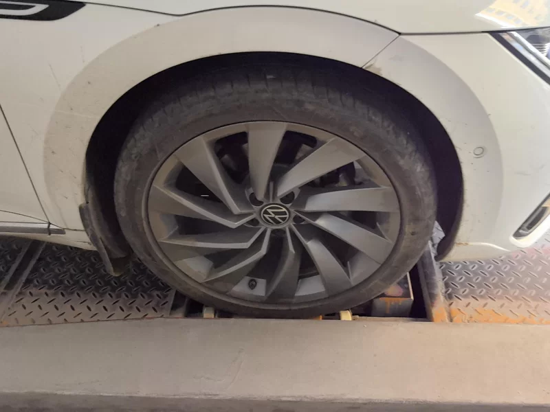 Volkswagen CC (FAW-Volkswagen) 2023 car image #7