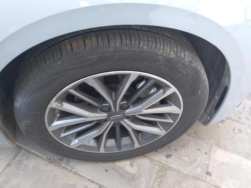 GEELY PrefaceL 2023 car image #7