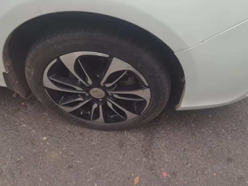 BYD Qin 2015 car image #7