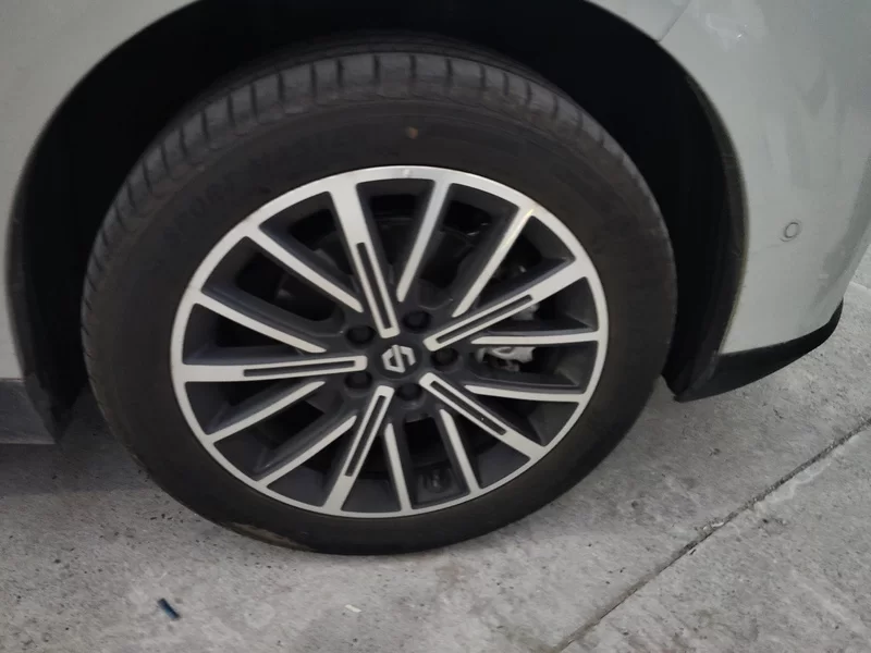 零跑汽车 零跑B10 2025 汽车图片 #7