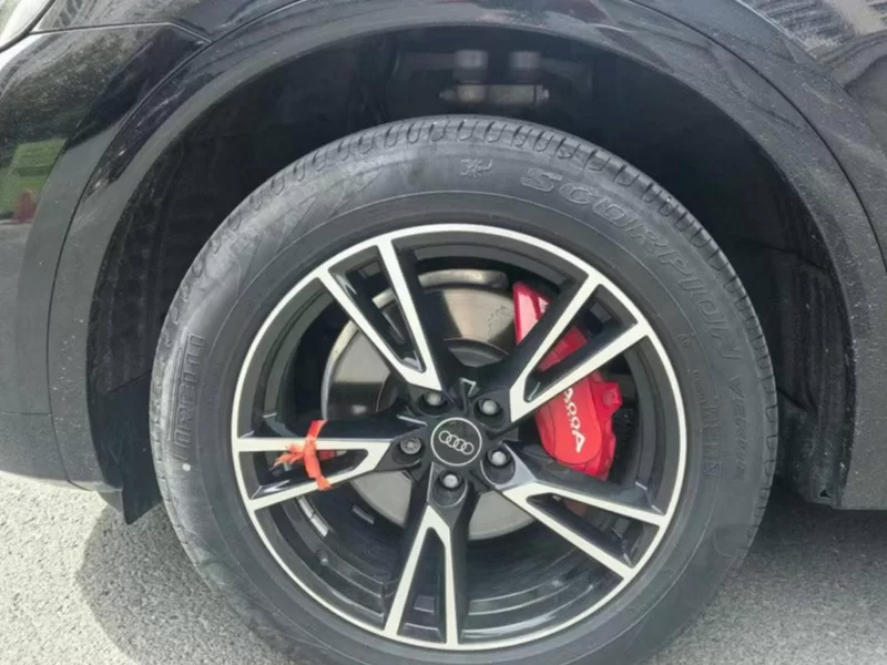 Audi Q5L Sportback 2022 car image #7