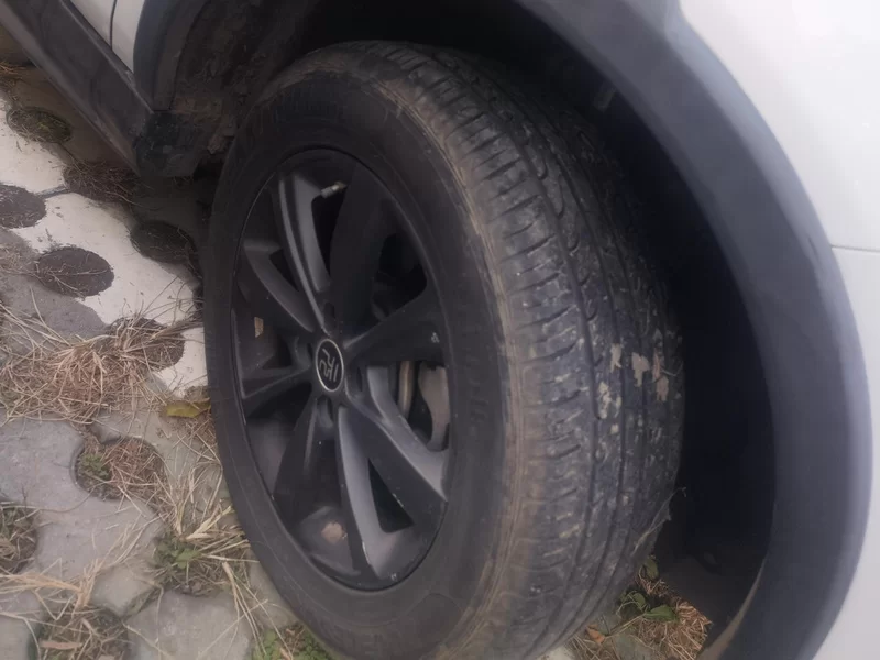 BYD Yuan New Energy 2019 immagine di auto #7