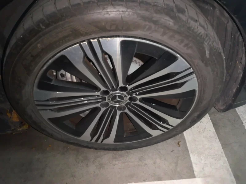 Mercedes-Benz EQS Class 2024 car image #7