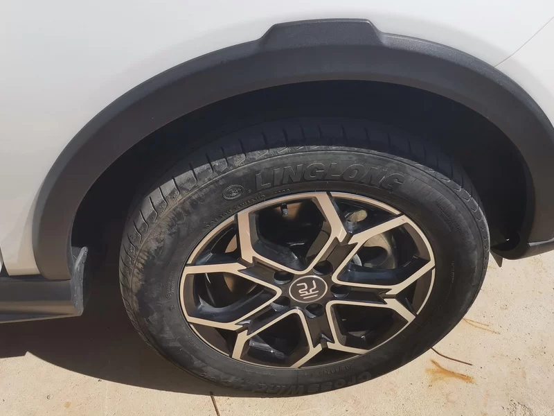 BYD Yuan 2023 #7 BYD Yuan 2023 car image #7