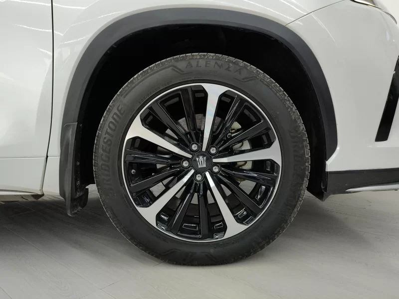 Toyota Crown Kluger 2022 car image #7