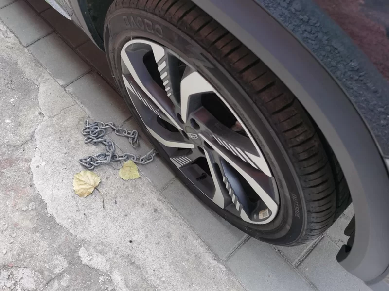 GEELY Monjaro MHEV 2023 car image #7