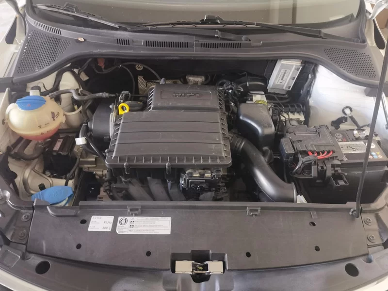 Skoda Rapid 2019 car image #7