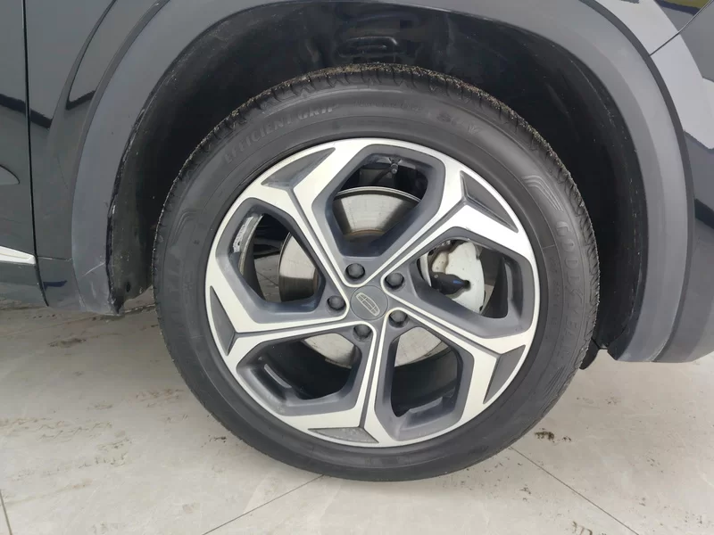 GEELY Monjaro MHEV 2022 #7 GEELY Monjaro MHEV 2022 car image #7