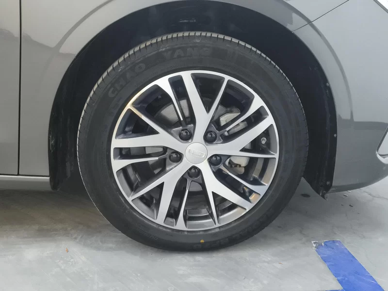 GEELY Emgrand 2023 #7 GEELY Emgrand 2023 car image #7