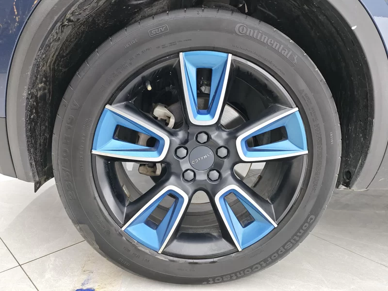 Lynk & Co 01 2018 #7 Lynk & Co 01 2018 car image #7