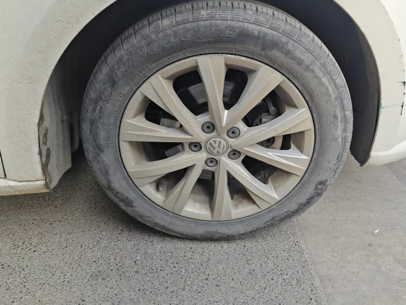 Volkswagen Lavida 2017 car image #7