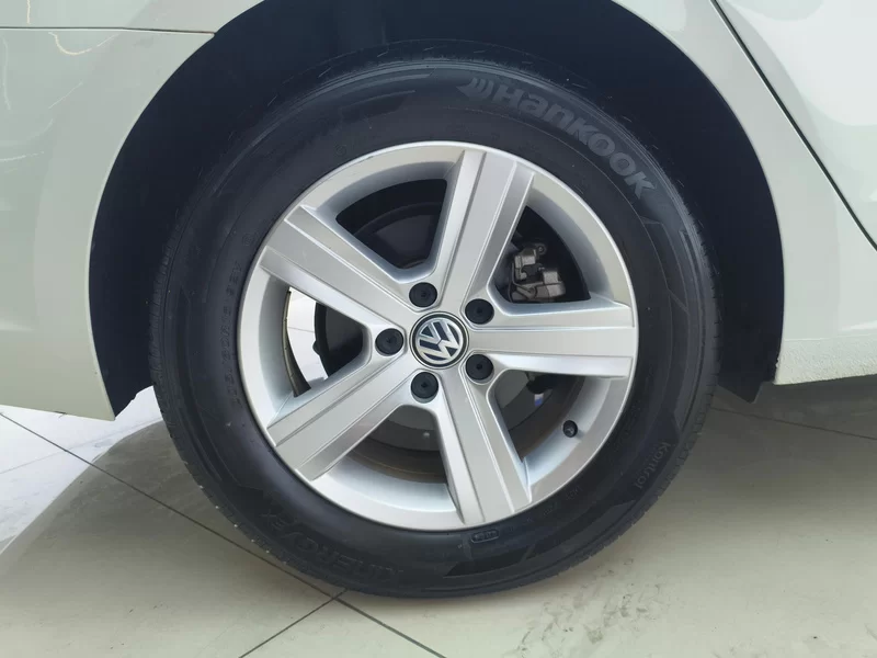 Volkswagen Lamando 2022 car image #7