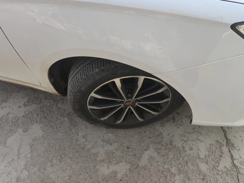 Roewe 2021 #7 Roewe 2021 car image #7