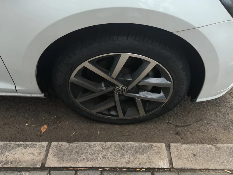 Volkswagen Golf 2020 car image #7