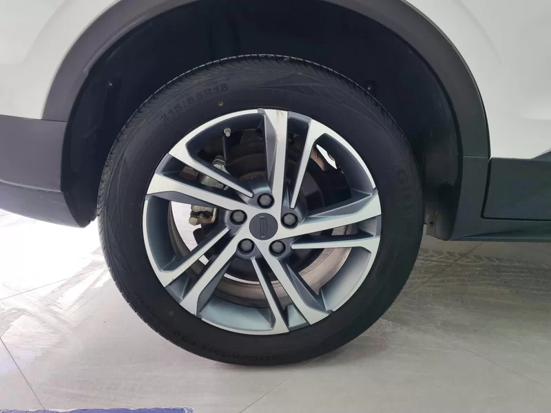 GEELY Coolray 2022 car image #7