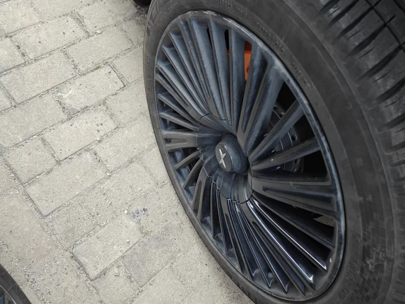 Xpeng G9 2025 immagine di auto #7