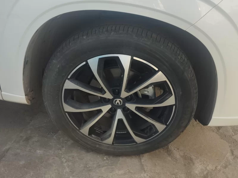 Changan UNI-Z PHEV 2024 car image #7