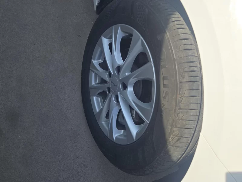 Roewe i5 2024 #7 Roewe i5 2024 car image #7