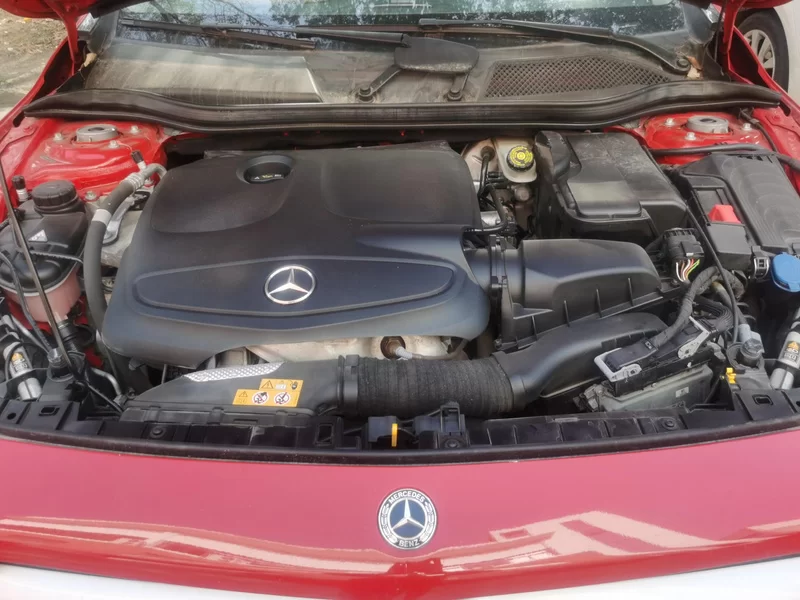 Mercedes-Benz GLA Class 2017 car image #7