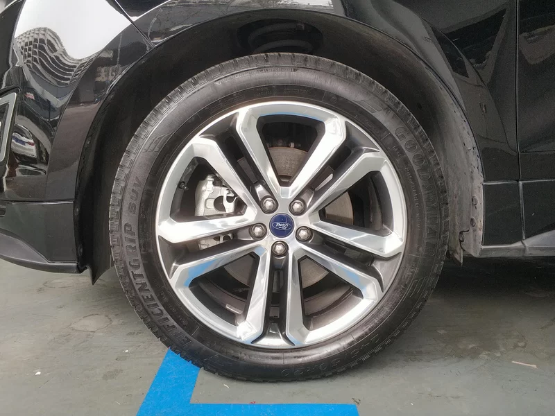 Ford Edge 2019 car image #7