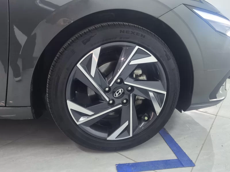Hyundai Elantra 2024 car image #7