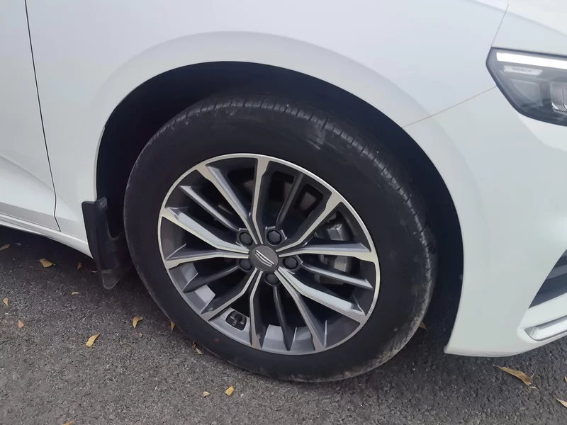 GEELY Preface 2021 car image #7