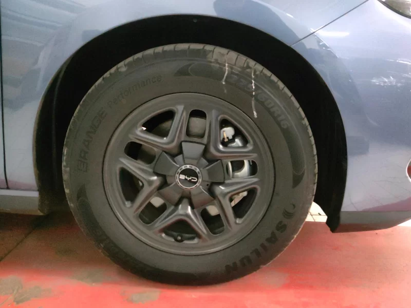 BYD Seal 05 DM-i 2025 #7 BYD Seal 05 DM-i 2025 car image #7