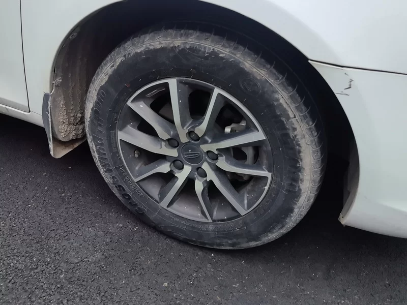 GEELY Emgrand 2019 #7 GEELY Emgrand 2019 car image #7