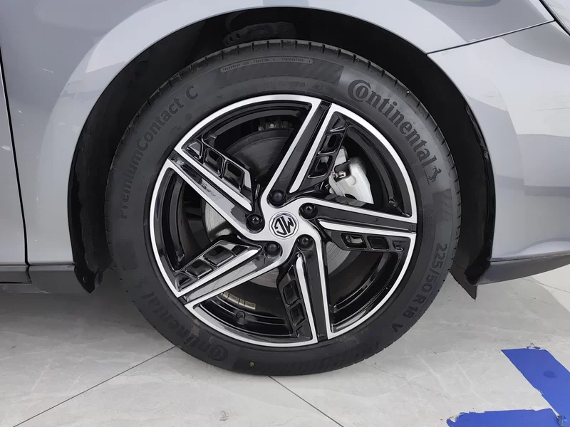 MG 7 2024 car image #7