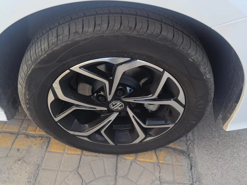 MG5 2025 汽车图片 #7