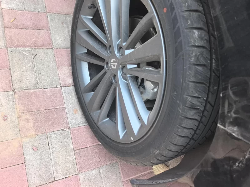 零跑汽车 零跑C16 2024 汽车图片 #7