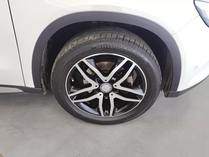 Mercedes-Benz GLA Class 2016 immagine di auto #7