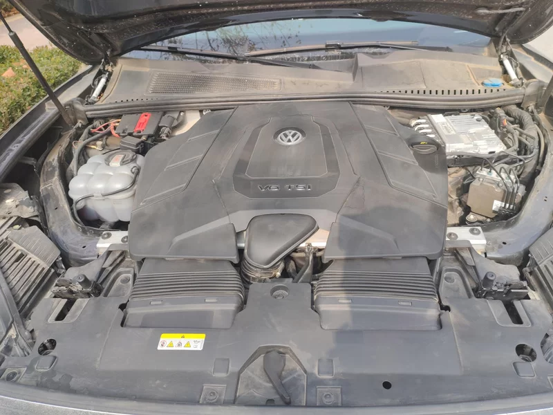 Volkswagen Touareg 2021 car image #7