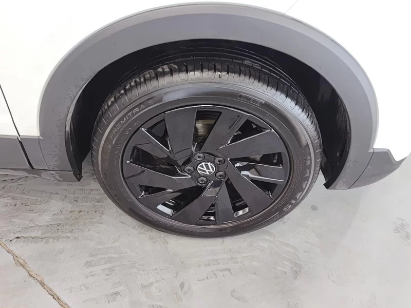 Volkswagen Tharu 2025 car image #7